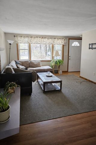 44 Winter St, Duxbury, MA 02332