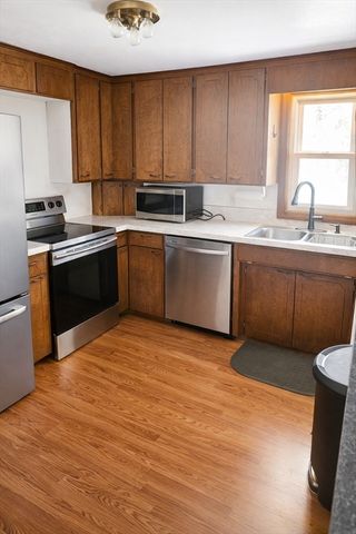 44 Winter St, Duxbury, MA 02332