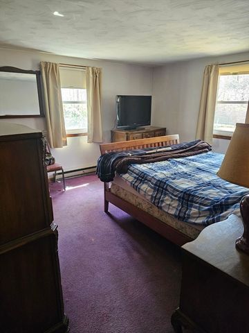 44 Winter St, Duxbury, MA 02332