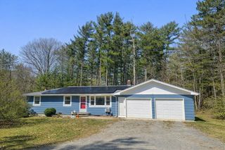 44 Winter St, Duxbury, MA 02332