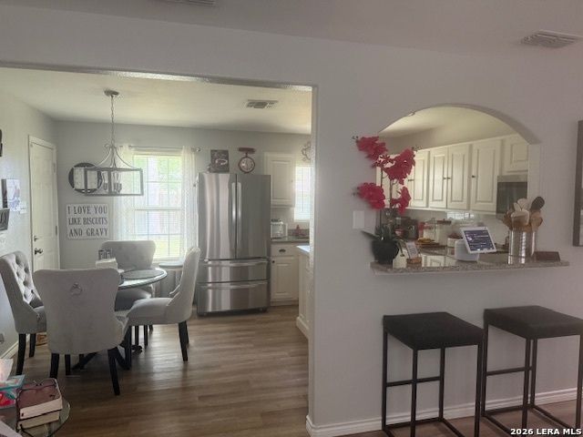 1011 E Hutchinson, Beeville, TX 78102