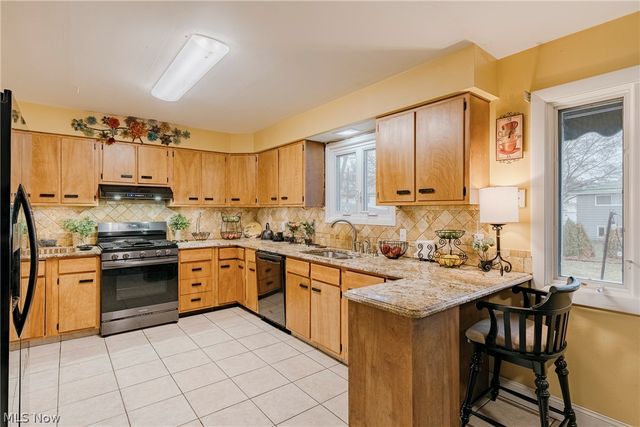 6746 Edgemoor Avenue, Solon, OH 44139