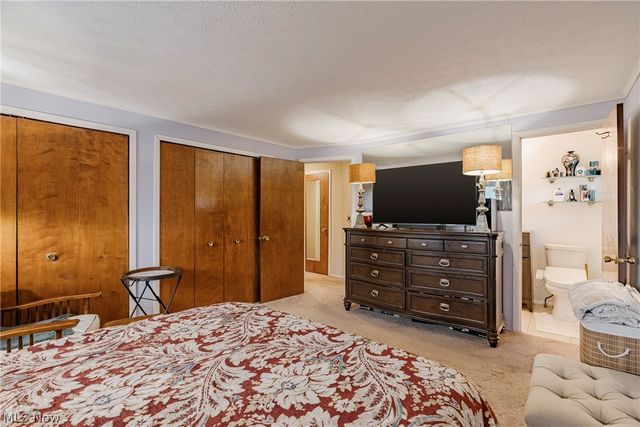 6746 Edgemoor Avenue, Solon, OH 44139