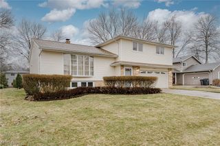 6746 Edgemoor Avenue, Solon, OH 44139