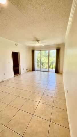 26 Royal Palm Way 302, Boca Raton, FL 33432