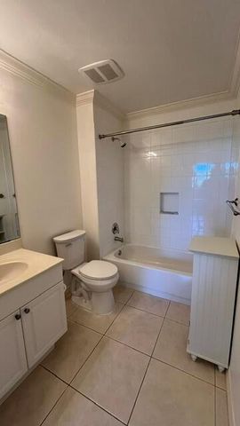 26 Royal Palm Way 302, Boca Raton, FL 33432