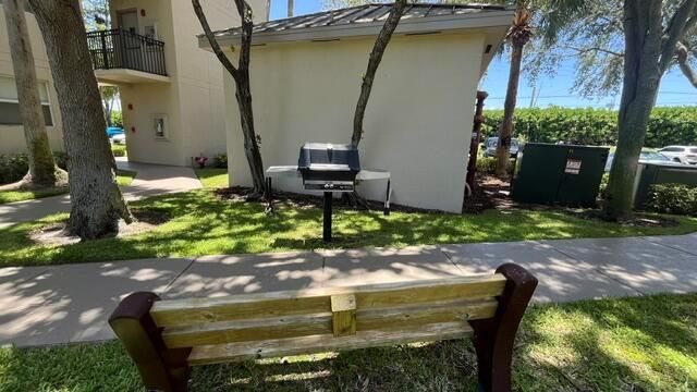 26 Royal Palm Way 302, Boca Raton, FL 33432