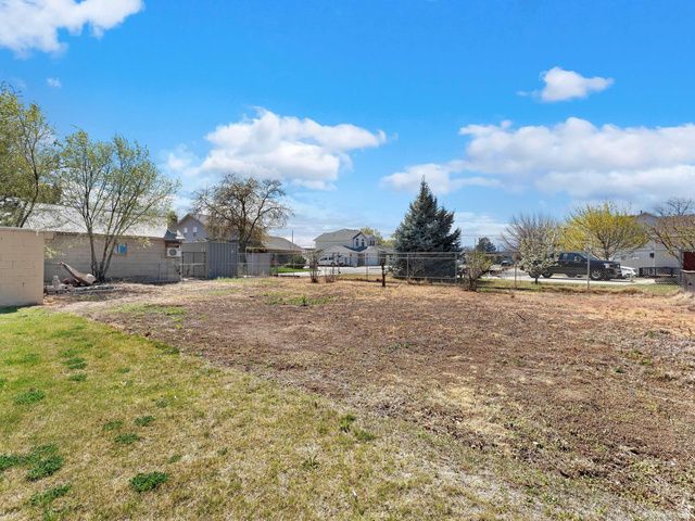 965 N 400 E, Lehi, UT 84043