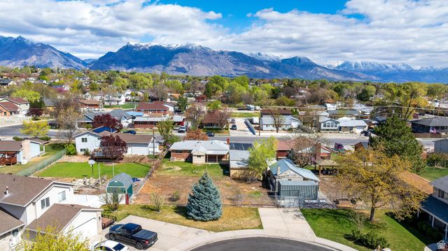 965 N 400 E, Lehi, UT 84043