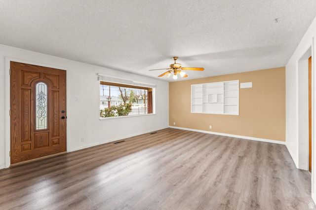 965 N 400 E, Lehi, UT 84043