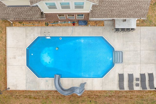 1413 Burrows Ave, Murfreesboro, TN 37129