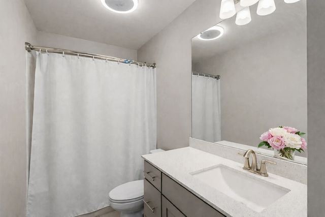 1413 Burrows Ave, Murfreesboro, TN 37129