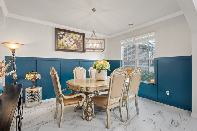 1413 Burrows Ave, Murfreesboro, TN 37129