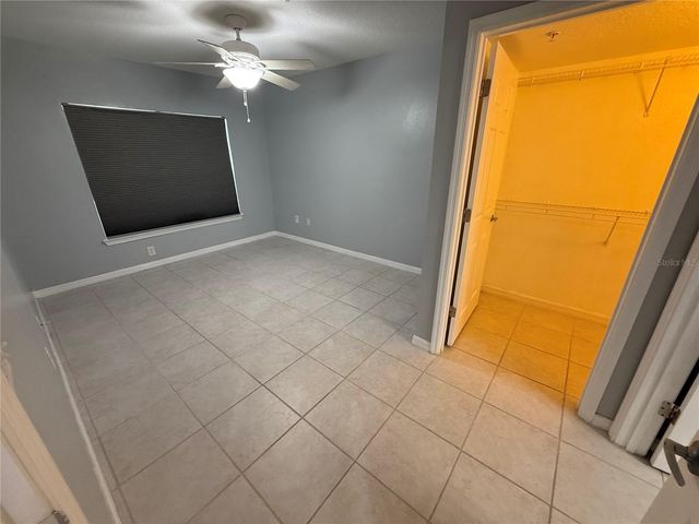 814 CREST PINES DRIVE 915, Orlando, FL 32828