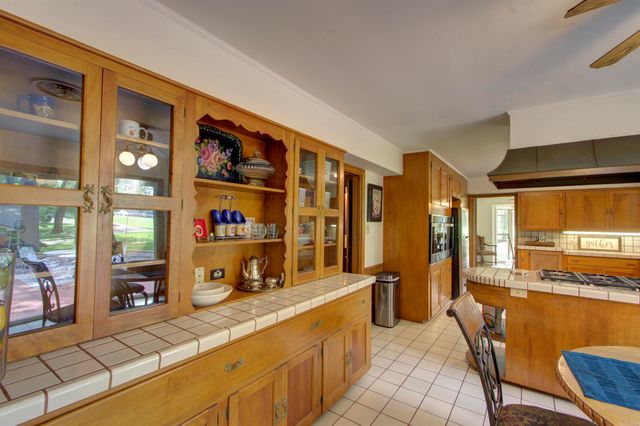 6 Country Club, Texarkana, AR 71854