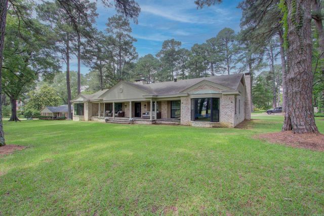 6 Country Club, Texarkana, AR 71854