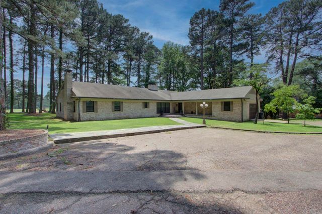 6 Country Club, Texarkana, AR 71854