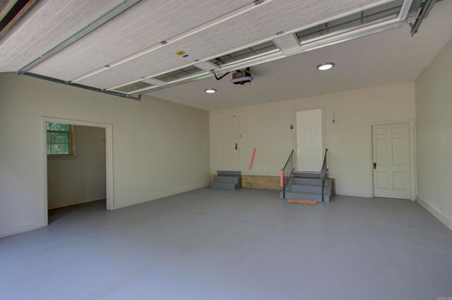 6 Country Club, Texarkana, AR 71854