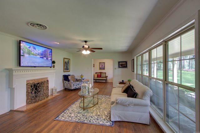 6 Country Club, Texarkana, AR 71854