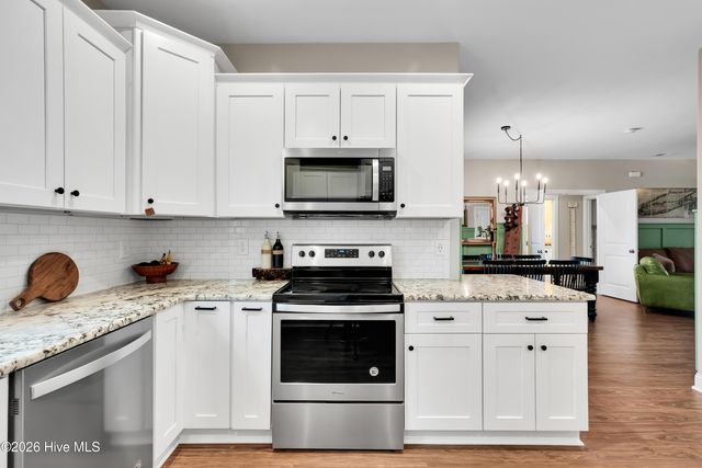 131 NE 15th Street, Oak Island, NC 28465