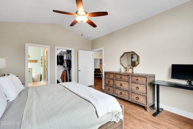 131 NE 15th Street, Oak Island, NC 28465