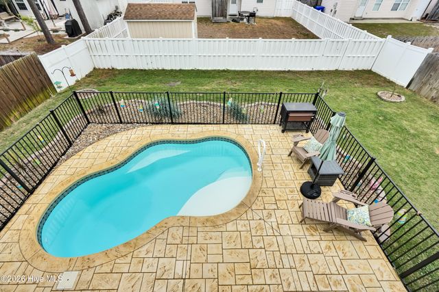 131 NE 15th Street, Oak Island, NC 28465