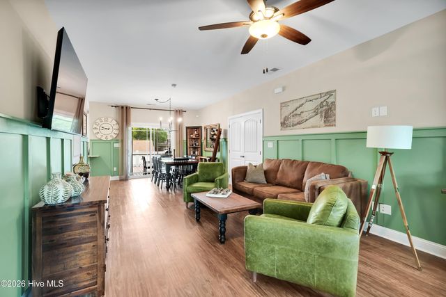 131 NE 15th Street, Oak Island, NC 28465