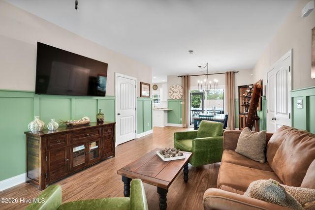 131 NE 15th Street, Oak Island, NC 28465