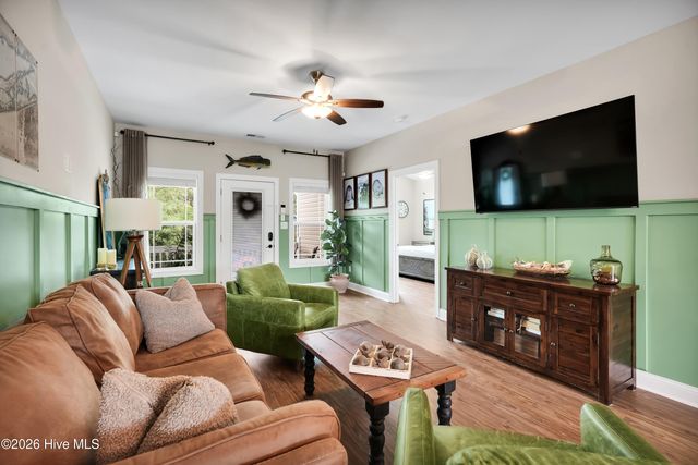 131 NE 15th Street, Oak Island, NC 28465