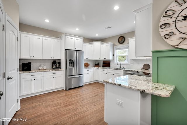 131 NE 15th Street, Oak Island, NC 28465