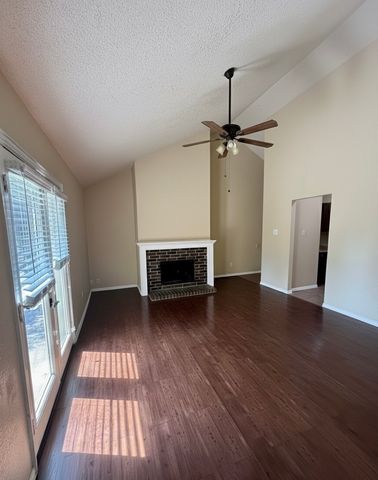 210 Cutting Horse Lane, Keller, TX 76248