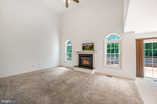 10307 NAPOLEON ST, Fredericksburg, VA 22408