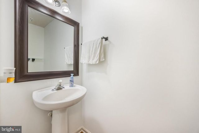 10307 NAPOLEON ST, Fredericksburg, VA 22408