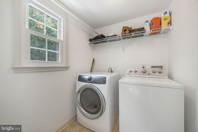 10307 NAPOLEON ST, Fredericksburg, VA 22408