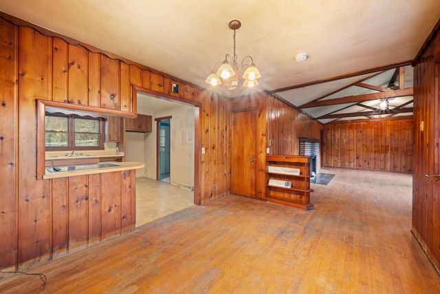 N1630 Hilltop DRIVE, Lake Geneva, WI 53147