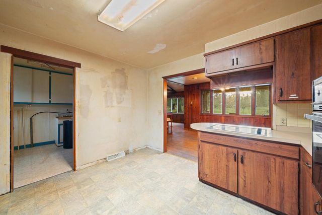 N1630 Hilltop DRIVE, Lake Geneva, WI 53147