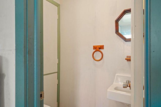 N1630 Hilltop DRIVE, Lake Geneva, WI 53147