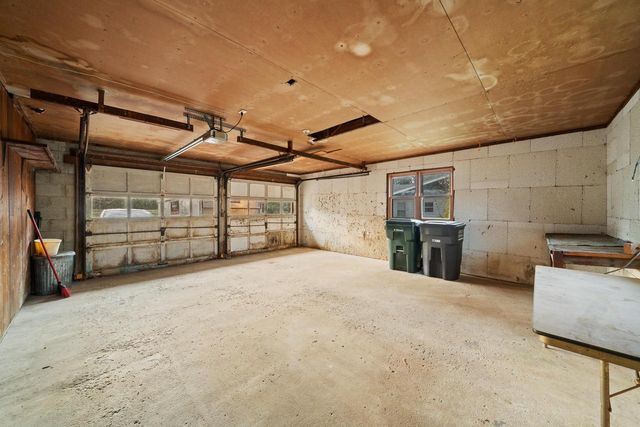 N1630 Hilltop DRIVE, Lake Geneva, WI 53147