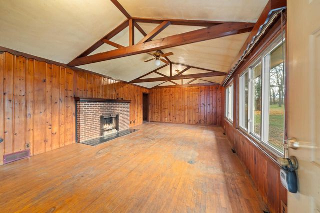 N1630 Hilltop DRIVE, Lake Geneva, WI 53147