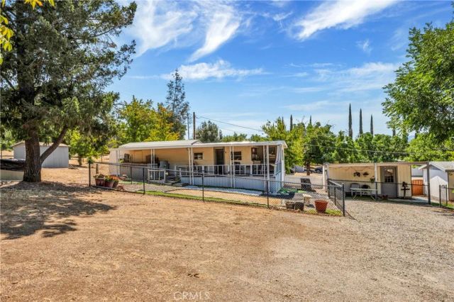 13660 Eastlake Drive, Clearlake, CA 95422