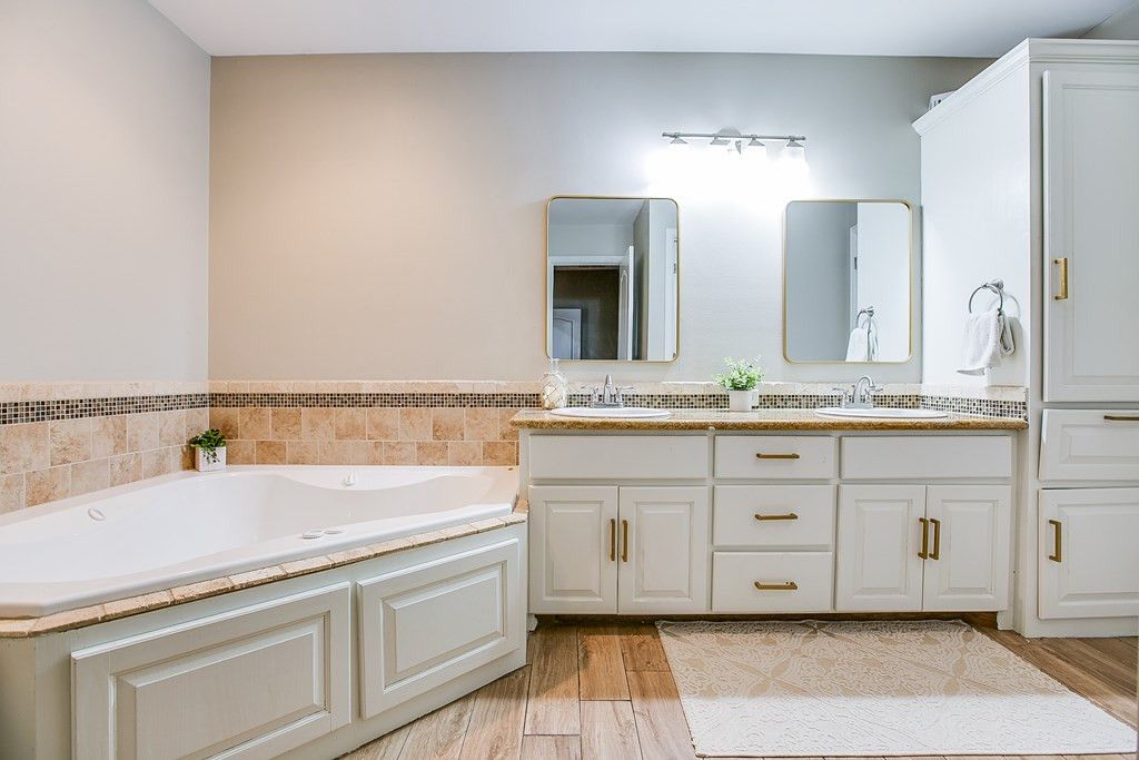 Image 14 of property listing at 701 Durham Court, San Angelo, TX 76901