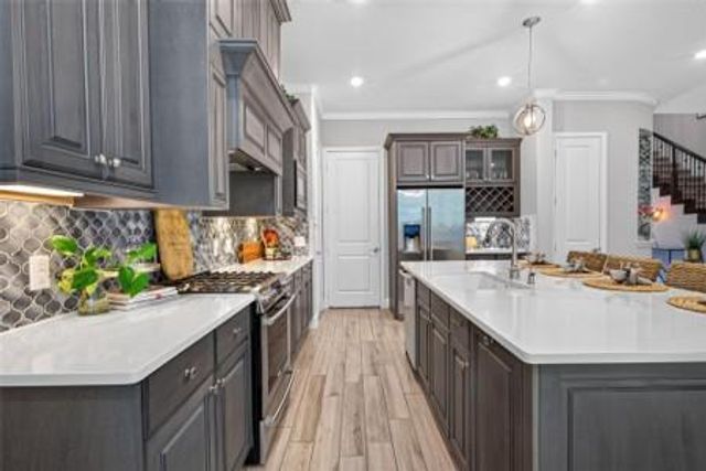 51 Banbury Court, Tomball, TX 77375