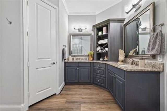 51 Banbury Court, Tomball, TX 77375