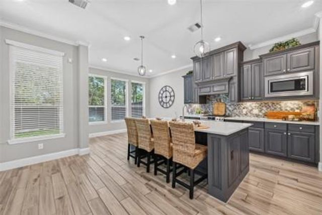 51 Banbury Court, Tomball, TX 77375