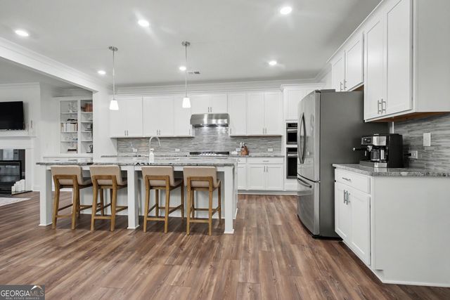 195 Amherst Way, Fayetteville, GA 30215
