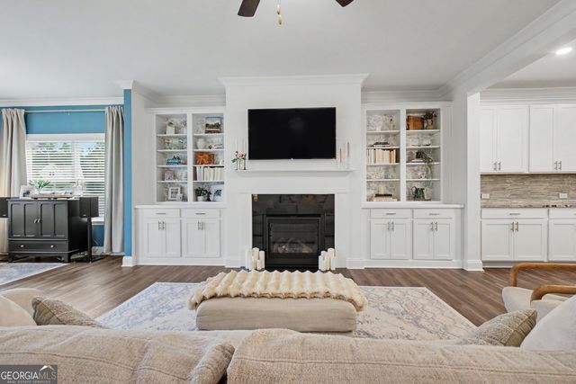195 Amherst Way, Fayetteville, GA 30215