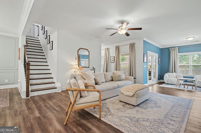 195 Amherst Way, Fayetteville, GA 30215
