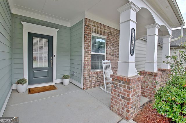 195 Amherst Way, Fayetteville, GA 30215
