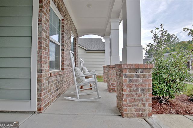 195 Amherst Way, Fayetteville, GA 30215