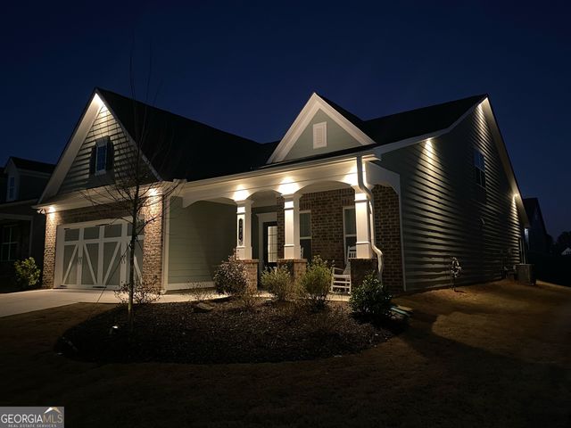 195 Amherst Way, Fayetteville, GA 30215